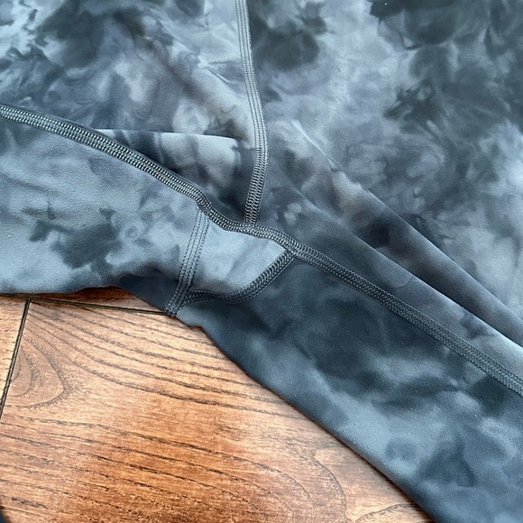 Lululemon Groove Super-High-Rise Flared Pant Nulu - Picture 11 of 12